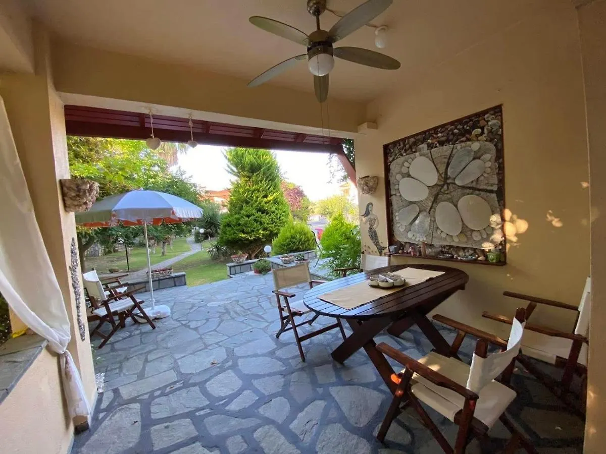 Georgia'S House Villa Nikiti
